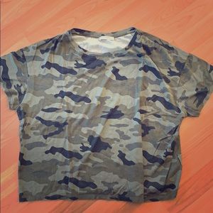 Zara Women’s Large Camo Shirt